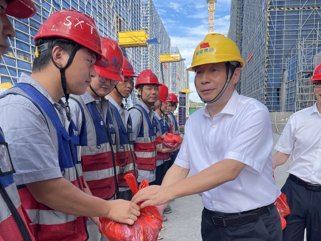 高温慰问3.jpg